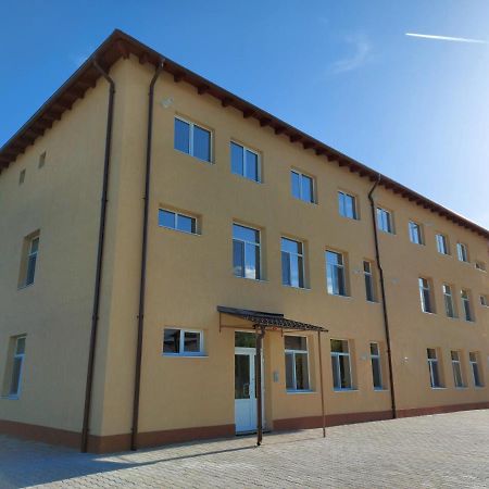Apartamente Livada Râmnicu Vâlcea Eksteriør billede