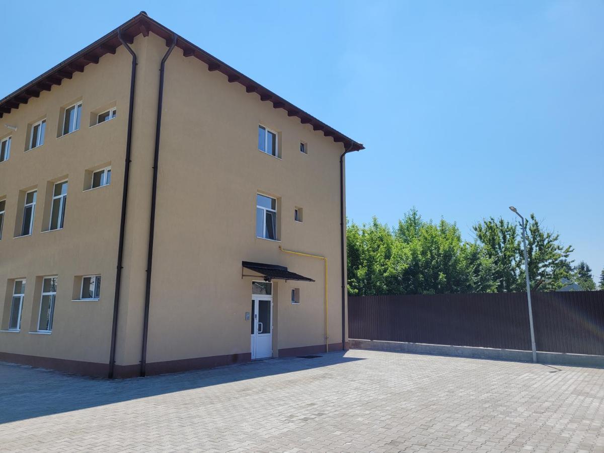 Apartamente Livada Râmnicu Vâlcea Eksteriør billede
