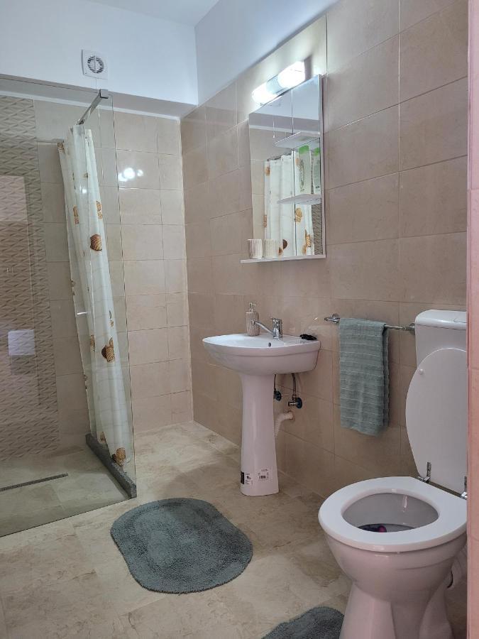 Apartamente Livada Râmnicu Vâlcea Eksteriør billede