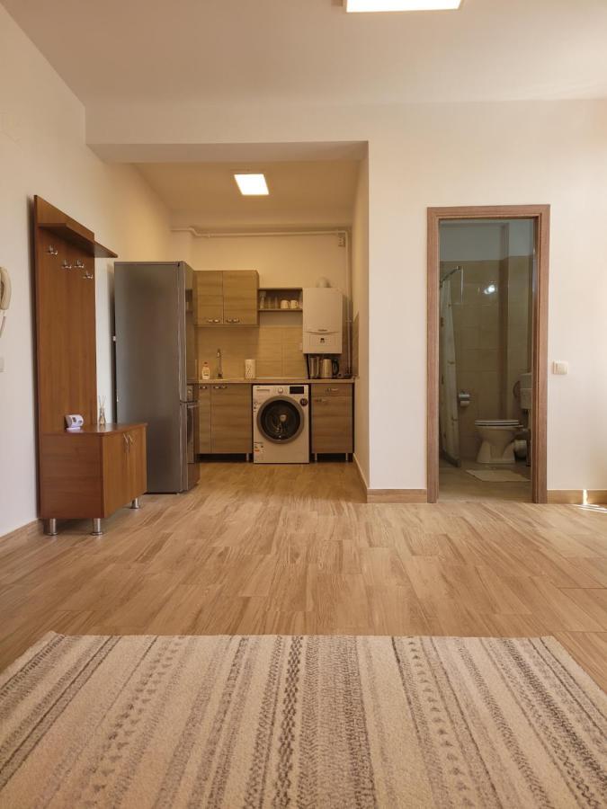 Apartamente Livada Râmnicu Vâlcea Eksteriør billede