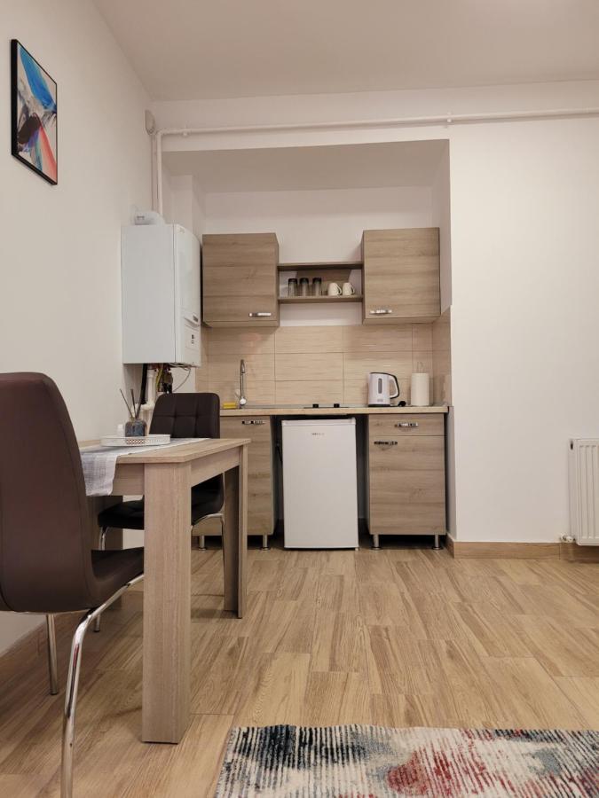 Apartamente Livada Râmnicu Vâlcea Eksteriør billede
