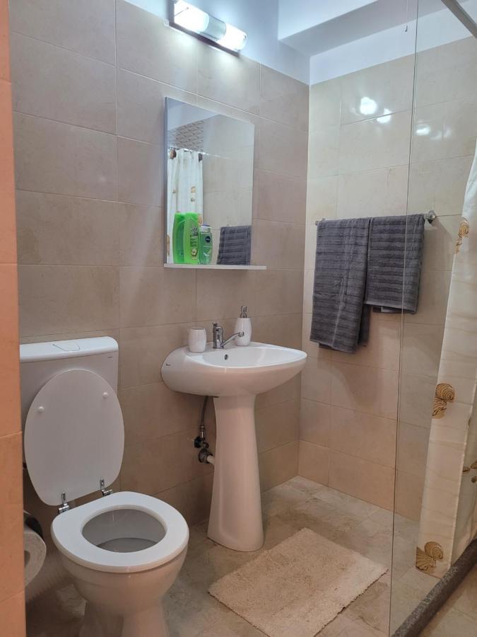 Apartamente Livada Râmnicu Vâlcea Eksteriør billede