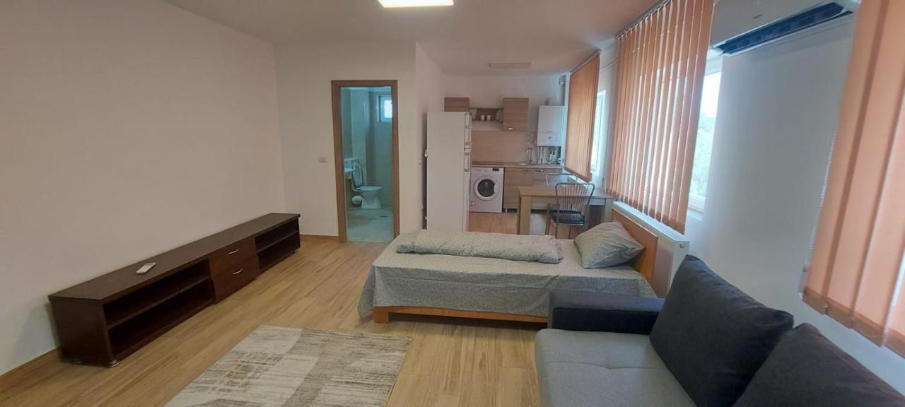 Apartamente Livada Râmnicu Vâlcea Eksteriør billede